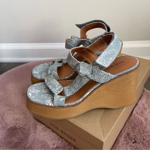 Lucky brand Demmia wedge sandals